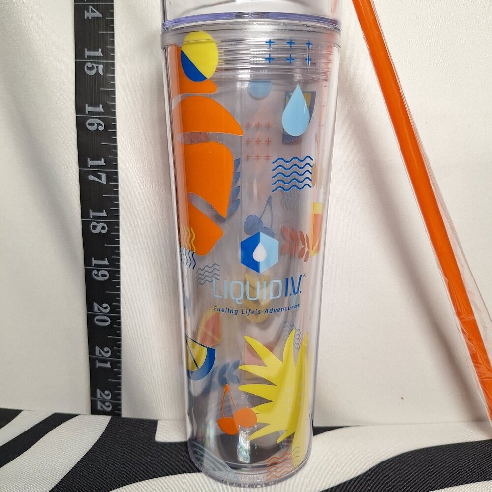 NWT Liquid IV Tumbler with Straw w/box